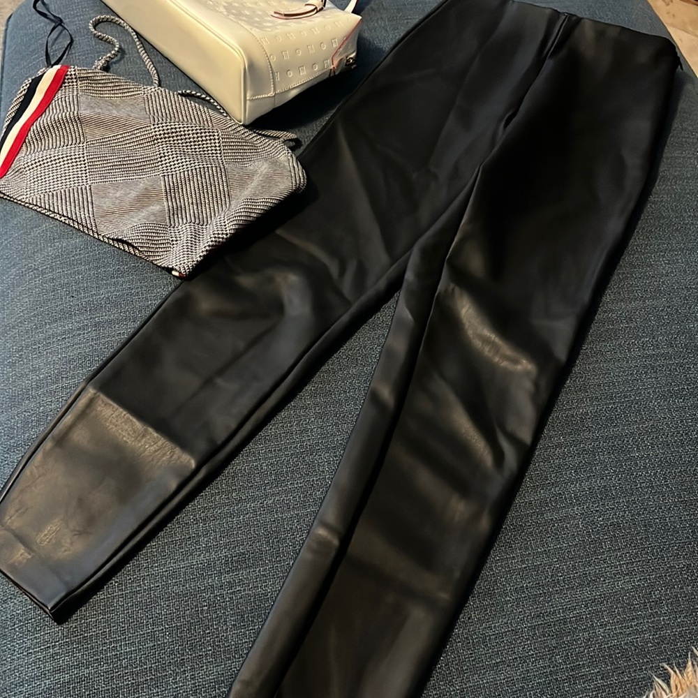 Banana Republic Devon Vegan Leather Pants 00